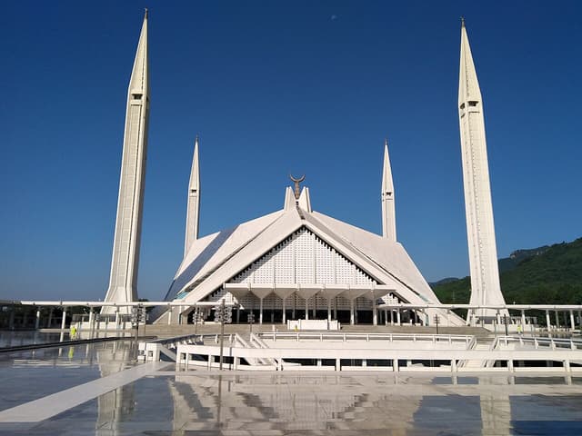 Day 1 - Arrive Islamabad – Flt